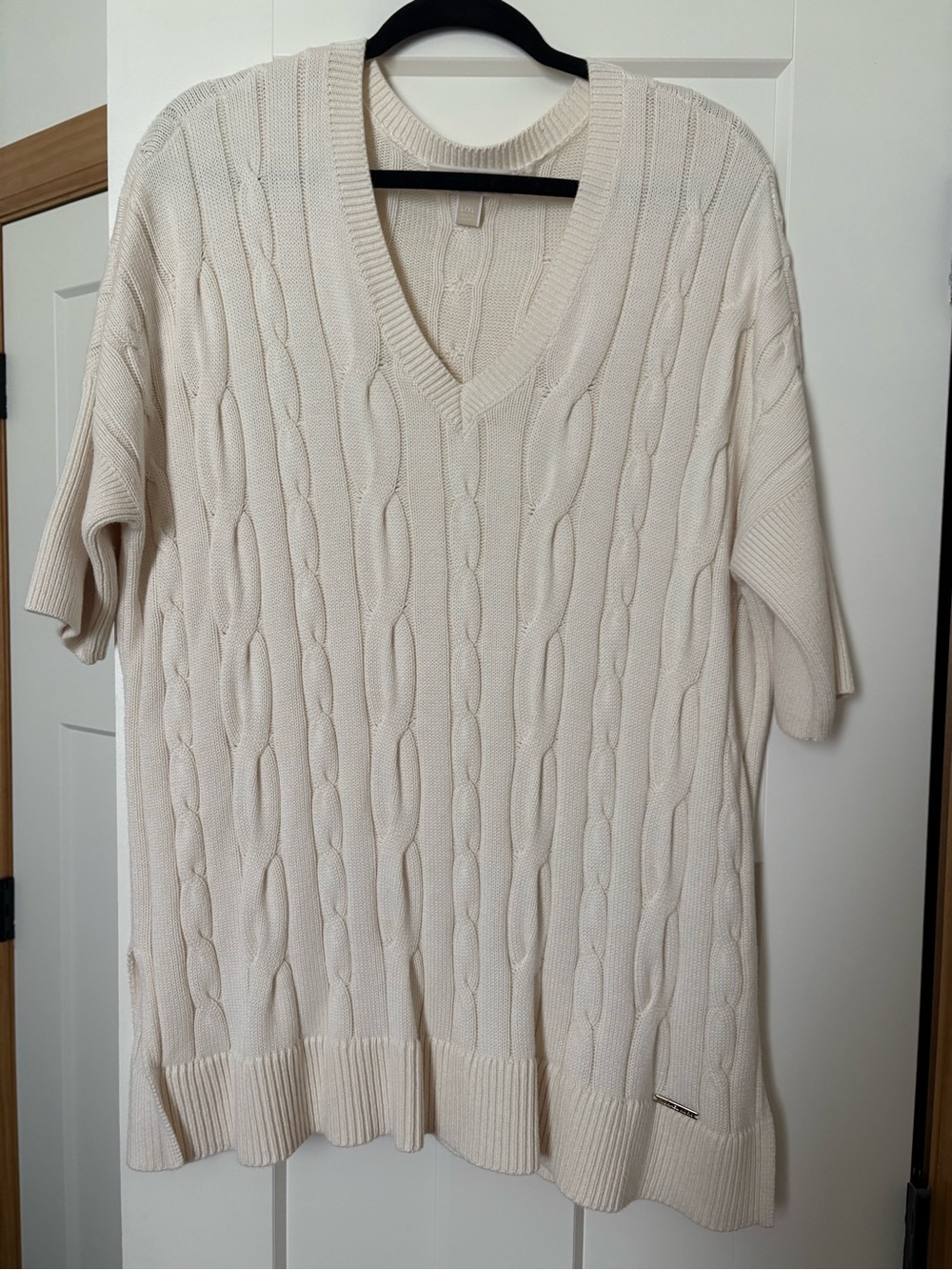 Michael Kors Women's Cable-Knit V-Neck Sweater in Cream Size L/XL